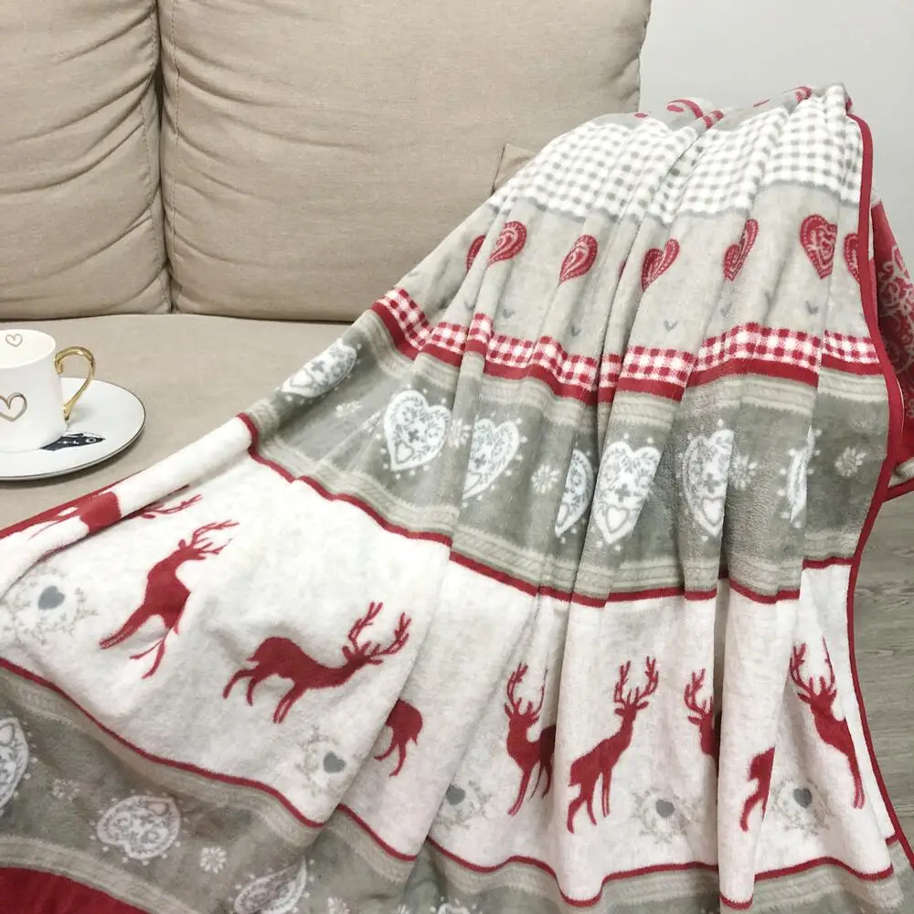 Printed Christmas Design Warm Double Bed Sheet Coral Fleece King Size Blankets