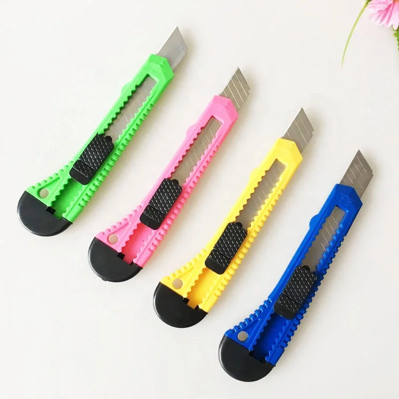 Складной нож удобный пластиковый резак с пластиковой ручкой лезвие 18 мм для школы и офиса большие