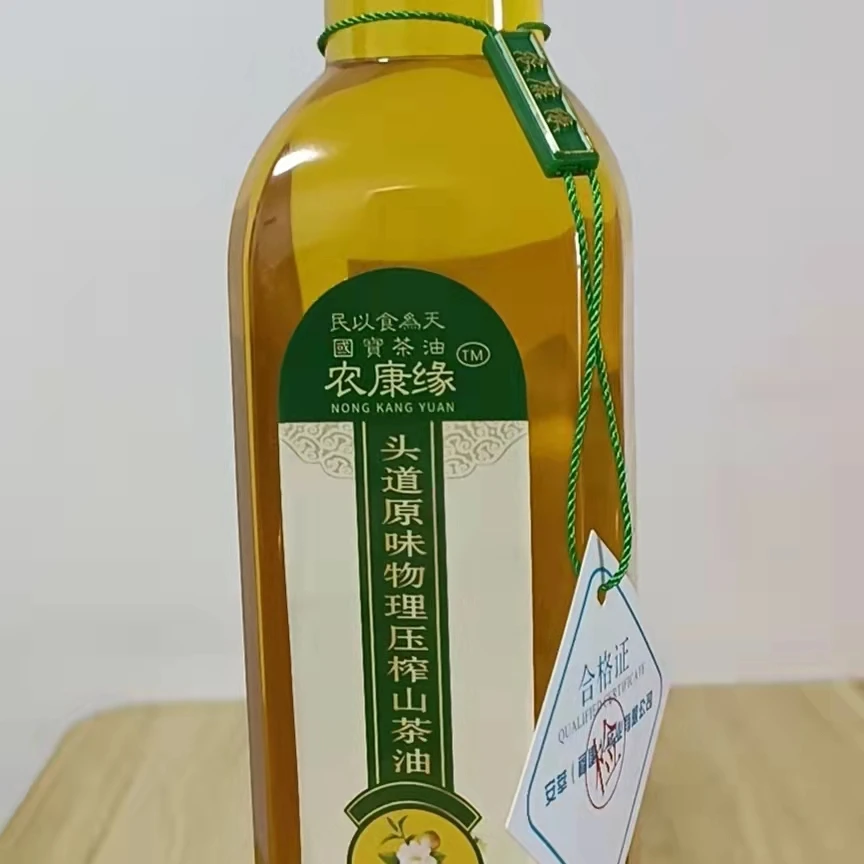 Camellia oil physical pressing of natural vegetable oil edible oil