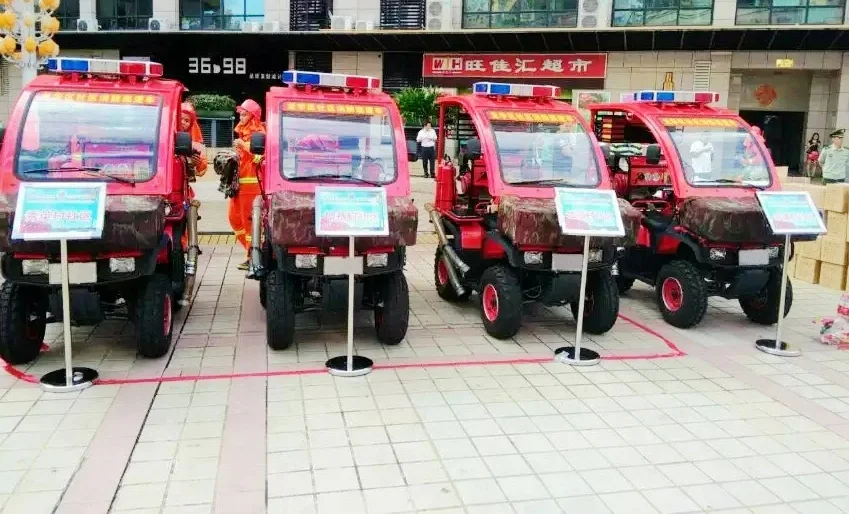 Fire Motorcycle Four Wheel Drive Motorcycle Fire  Fighting truck with Water Mist Pump for Price