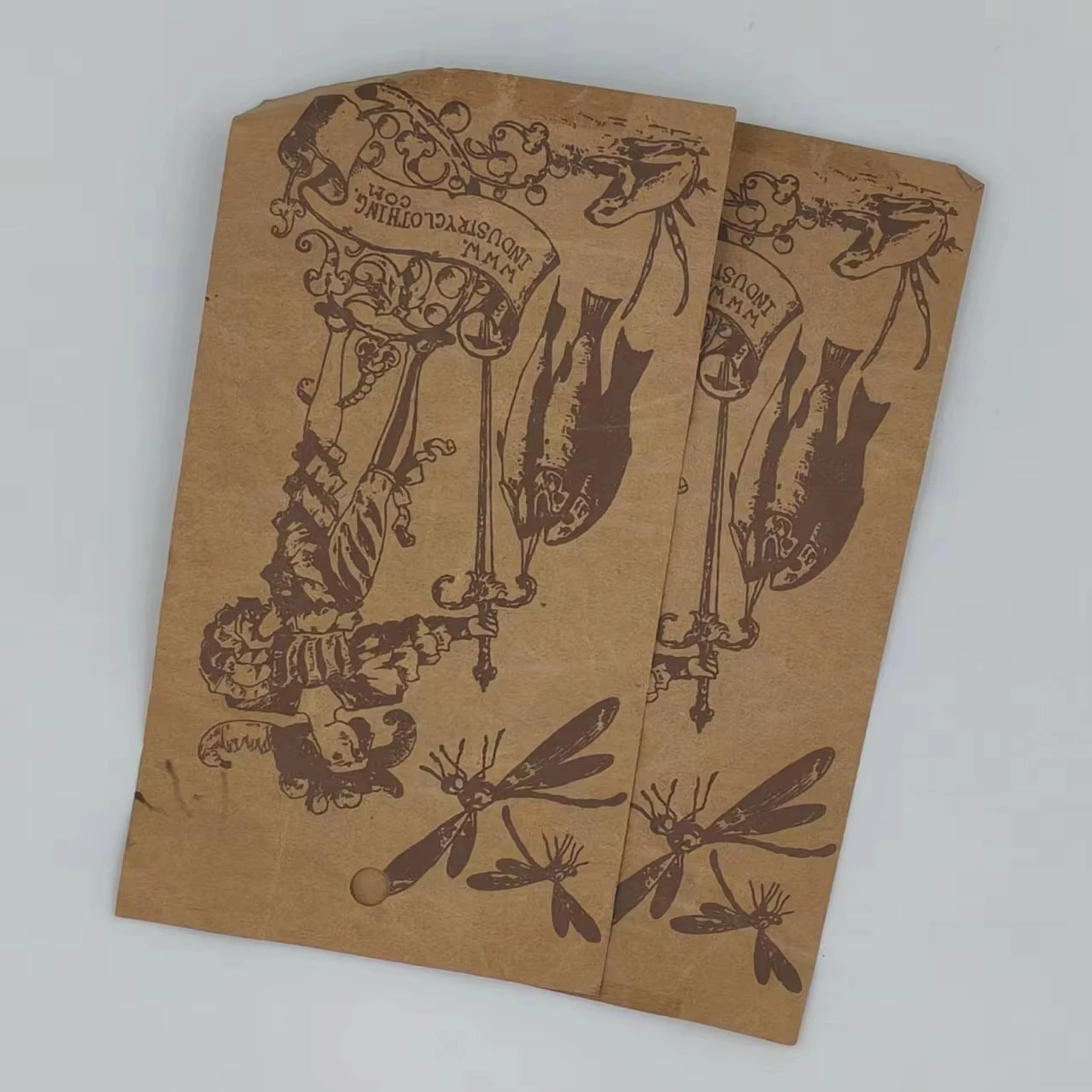 Customized Kraft Paper Clothing Hang Tag Aging Process Technology Customized Printing Hang Tag Logo