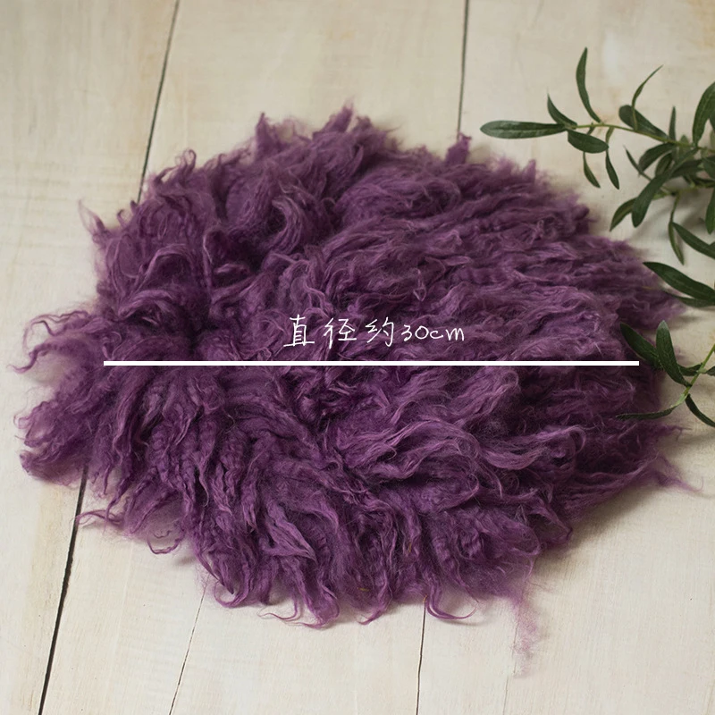 Newborn baby sheep blanket round photographic studio photography props