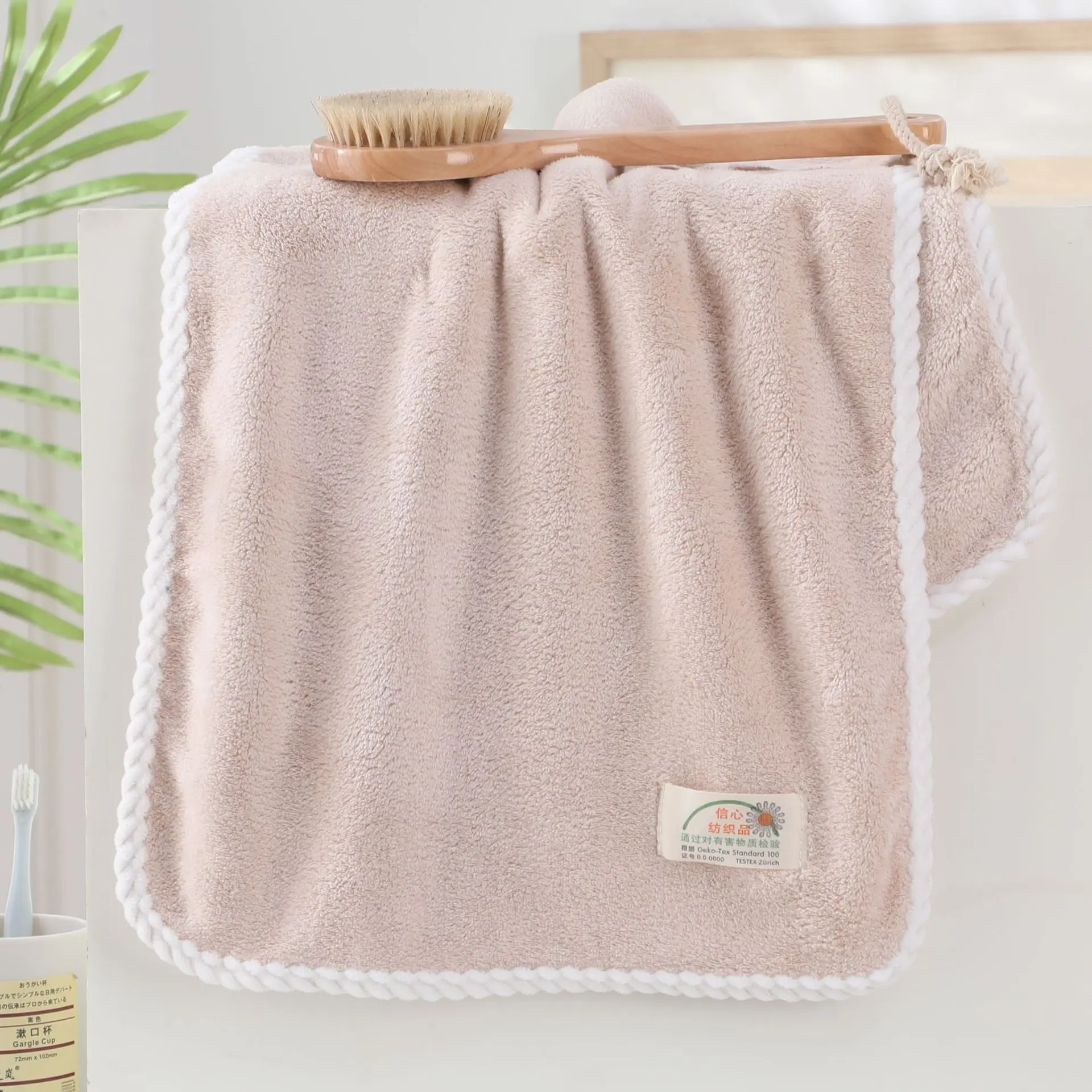 Factory Price Custom Printed Cover Coral Velvet Bath Towel Adult Household Dry Hair Towel Soft Bibulous Bath Towel 70 * 140cm