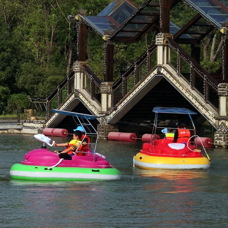 Factory price adult electric motorized water bumper boat for sale