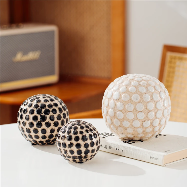 Best selling home decor sculpture round interior decorative ceramic ornament home decoration