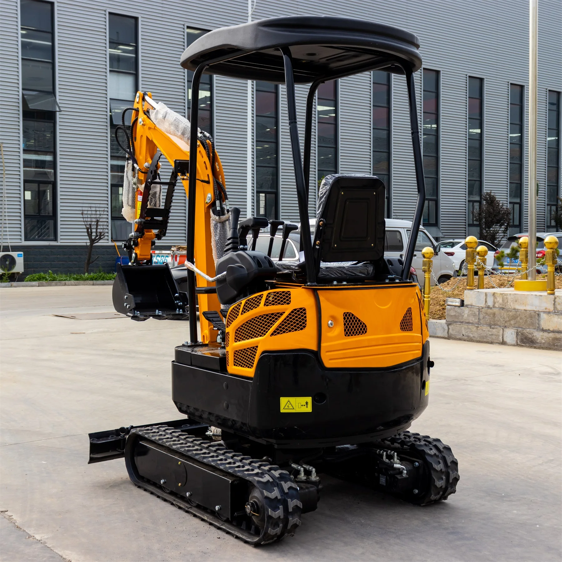 1000 Kg Small Mini Excavator Machine With Competitive Price And Hot Sale