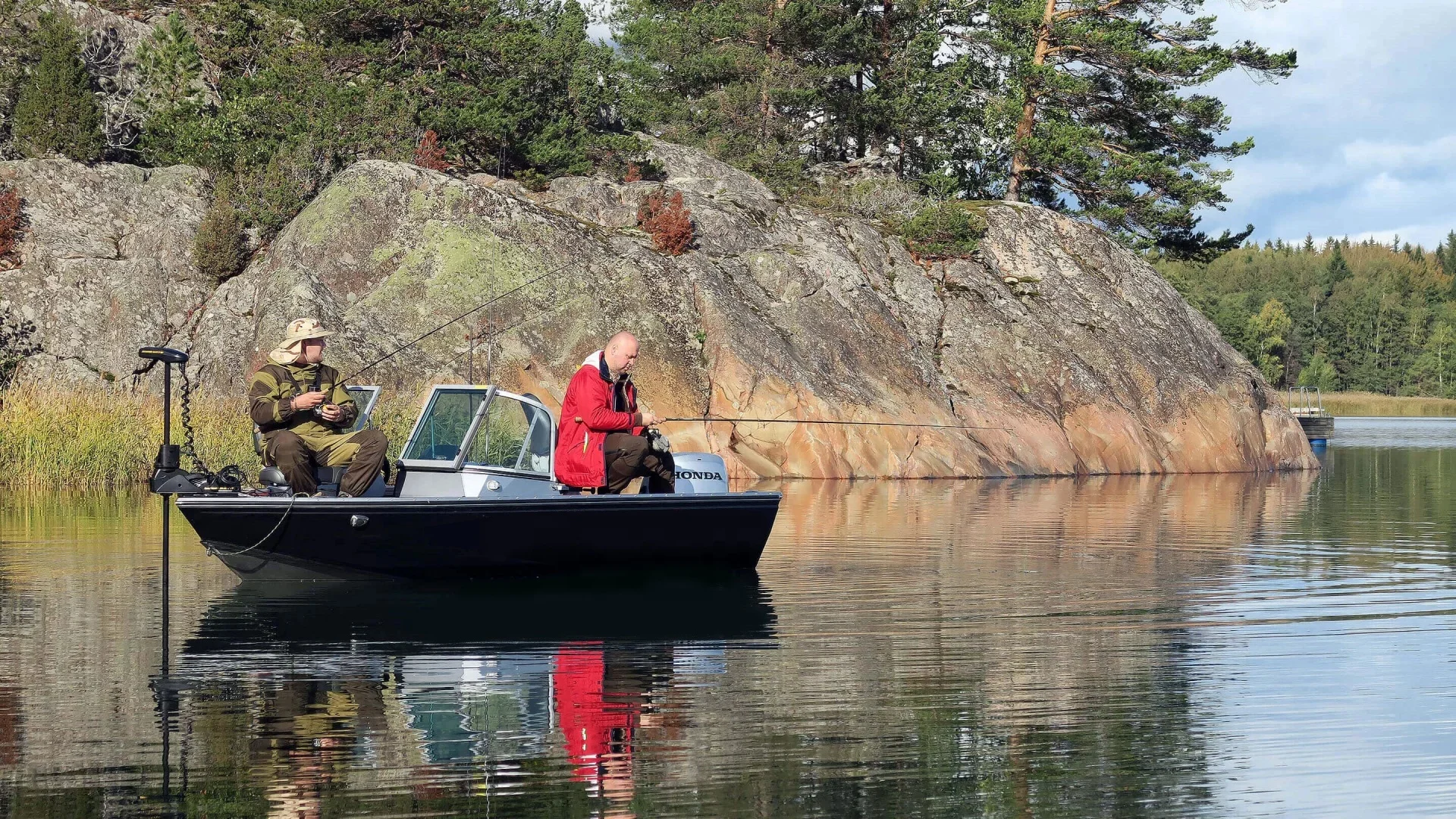 Factory Direct 20ft Aluminum Fishing Vessel for Sale New Condition Outboard Engine Diesel Fuel Center Console for Sports Use