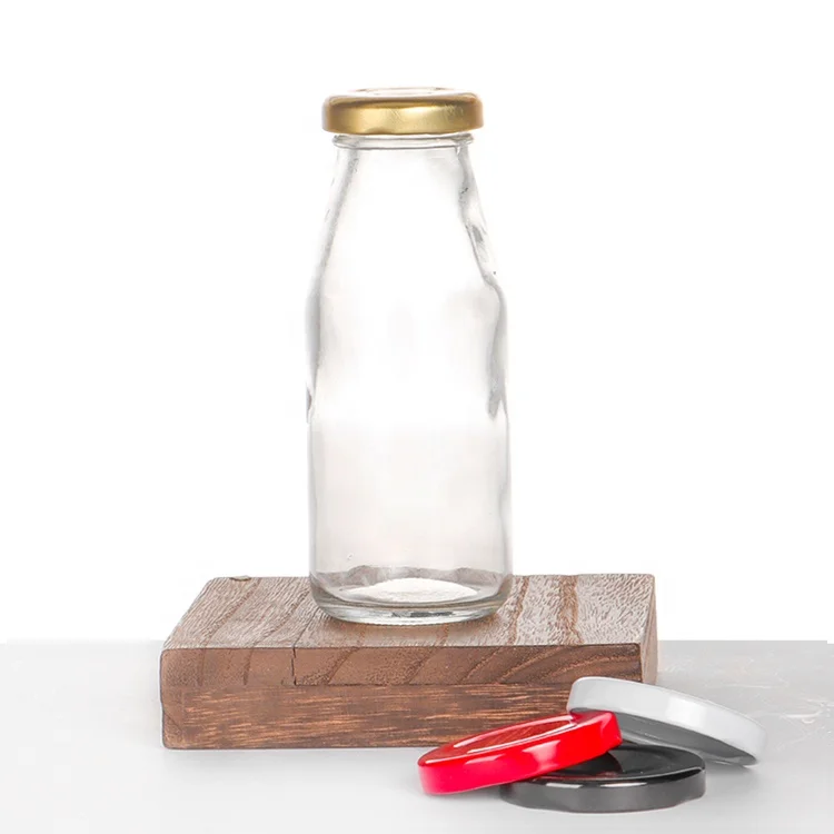 Manufacturer Price Glass Milk Bottle with Metal Lids Vintage Reusable Milk Jugs Dairy Drinking Containers for Milk Yogurt