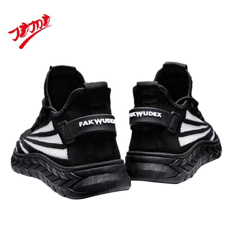 
2021 New Arrival China Manufacture Of Sports Shoes Individuality Soft Sole Sports Shoes For Men 
