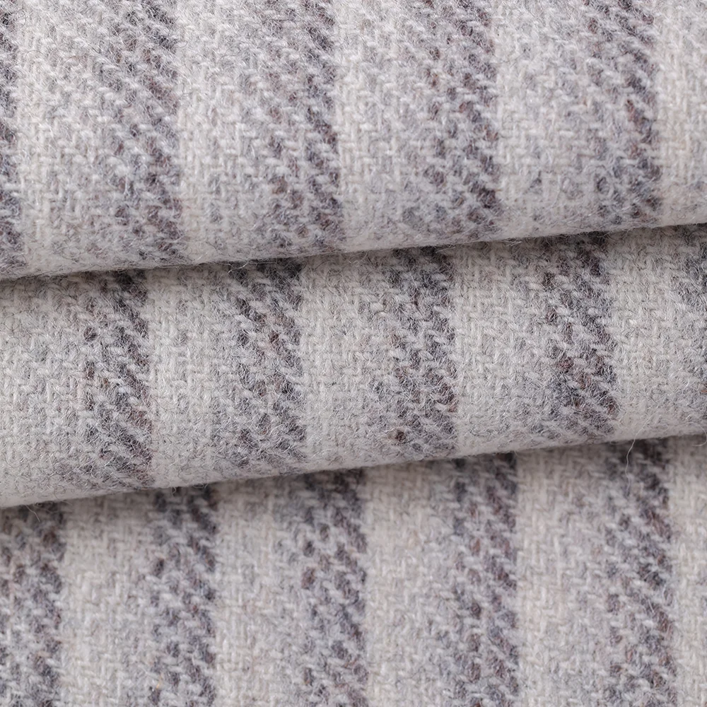 Diversified design woven worsted sheep wool fabric thick suit 100 wool fabric for fancy suiting