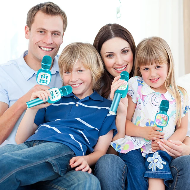 Wholesale Karaoke Microphone Supplier Usb Recording Mic Wireless Speaker Microphone For Kids Children Christmas