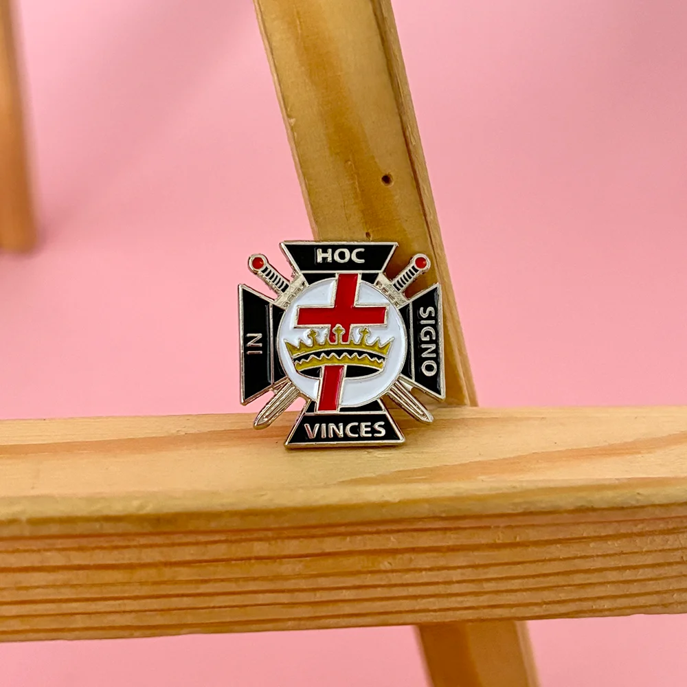 High quality Cheap Custom metal logo hard soft enamel badge music instrument clothes anime lapel pin guitar pin for sale