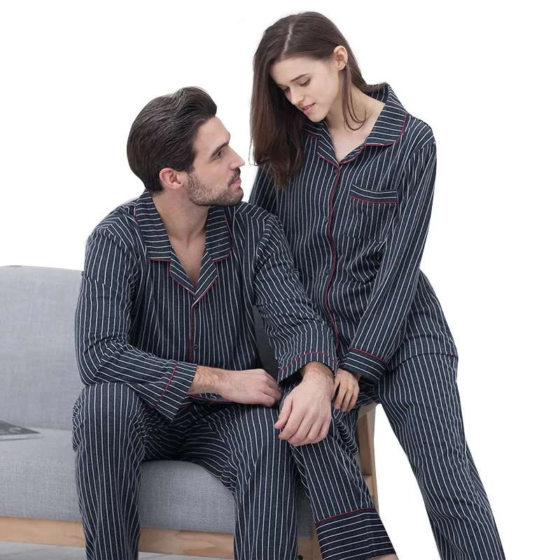 
2021 Amazon Valentines Pajamas Robes for Couple Matching Customized suit for King and Queen 