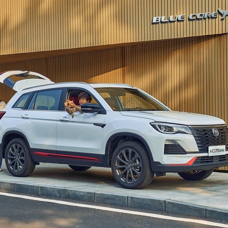 Top Quality And Good Price Changan Automobile CS75 Car Vehicle Used Electric Cars For Sales