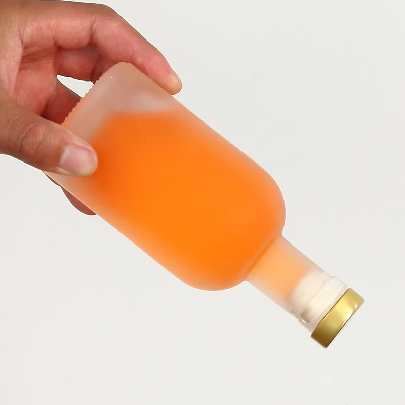 Wholesale Pretty Mini Vodka Tequlia  Liquor Wine Glass Bottle  With Cork For Sale