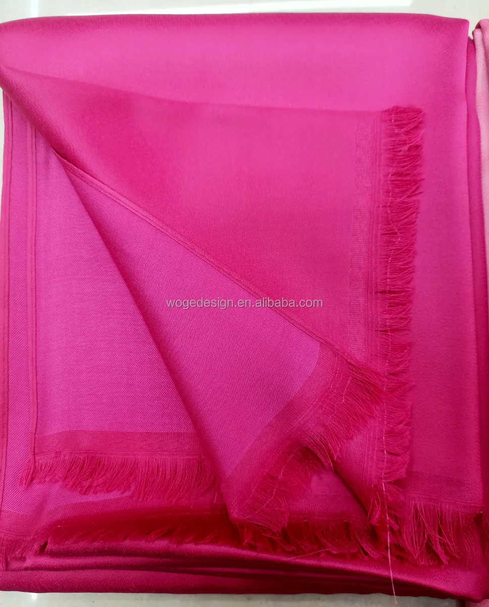 Fashion classic popular Dubai pattern silk feeling womens elegant viscose blend polyester cotton solid wrap plain hijab scarf