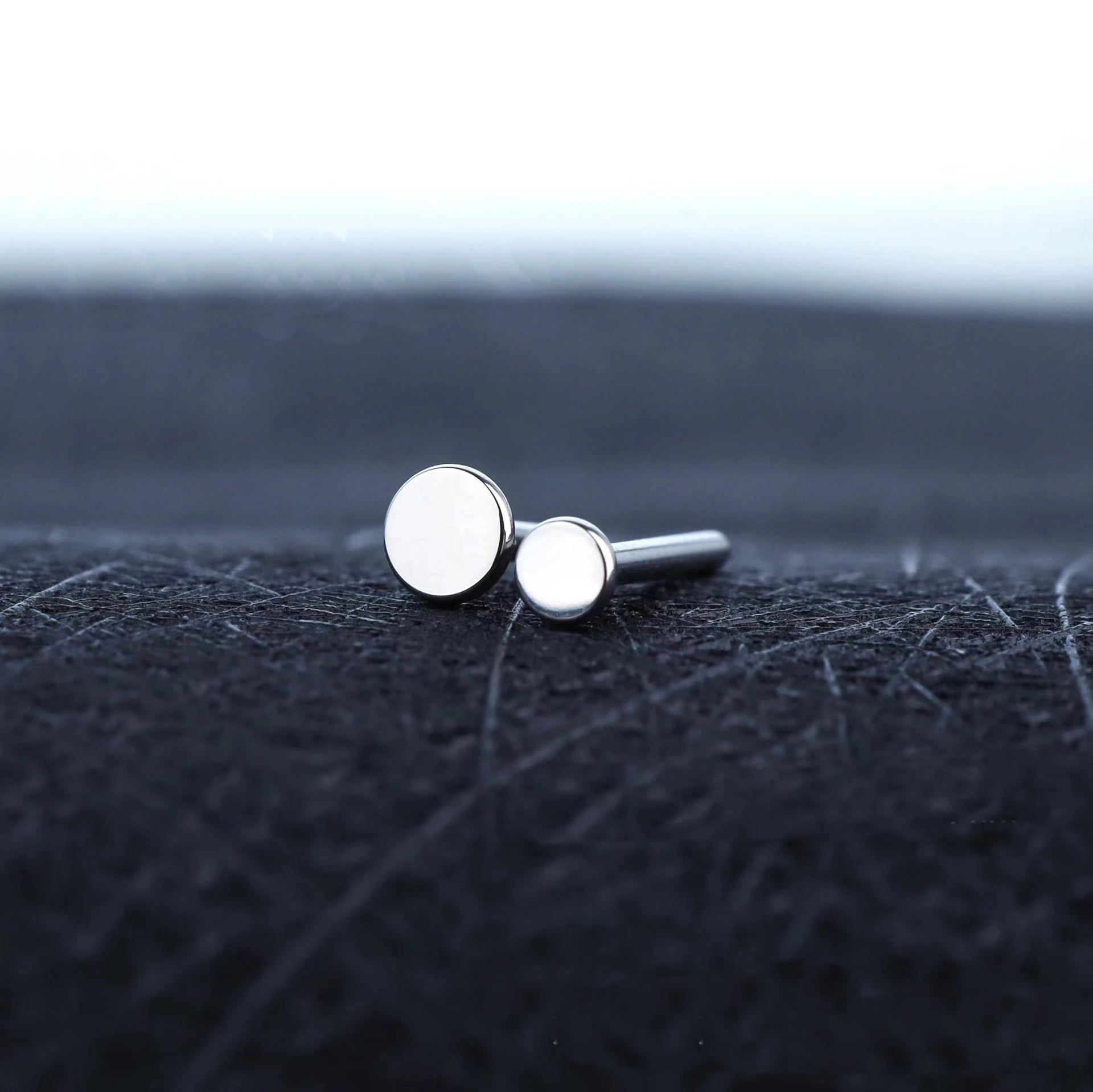 Gaby f136 ювелирные изделия с титановым пирсингом стержень внутренней резьбой оптовая цена водонепроницаемые украшения для тела золотым покрытием 16 г