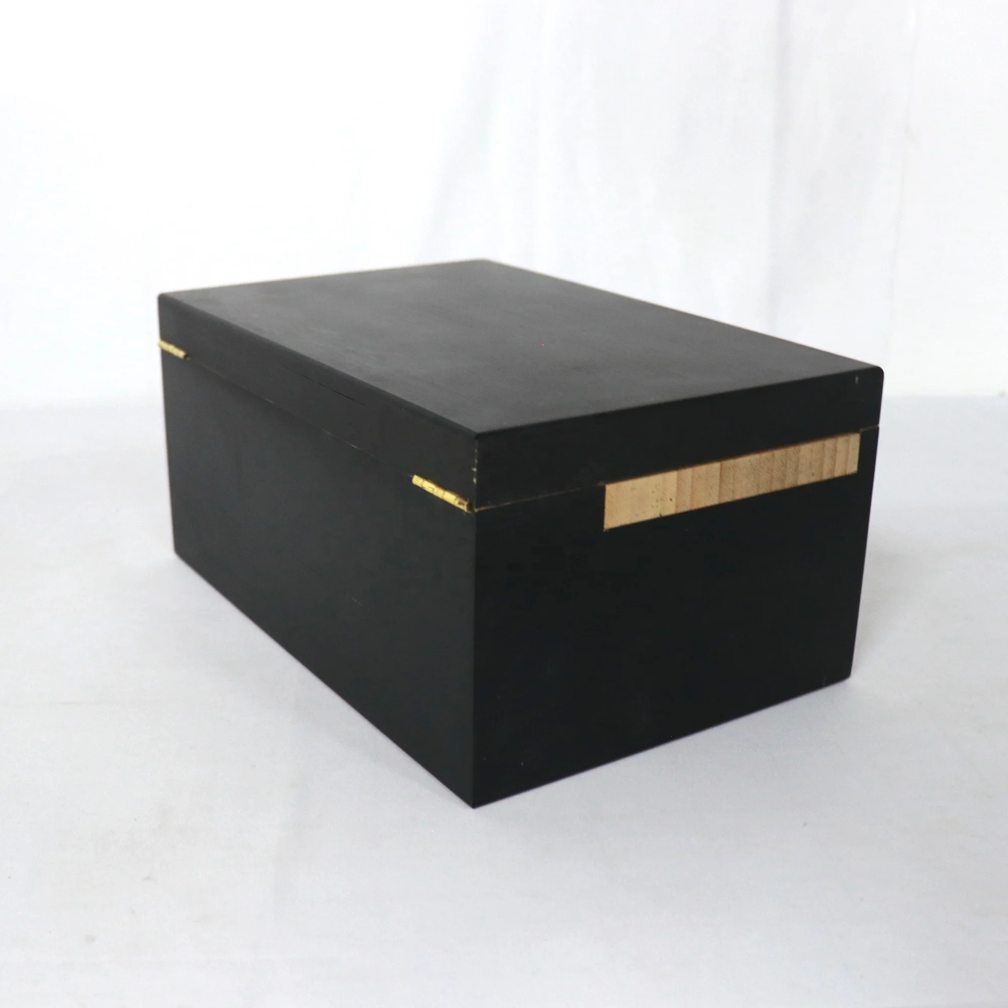 OEM decorative wooden luxury stash box smoking bamboo stash box with rolling tray wooden boxes with hinged lid