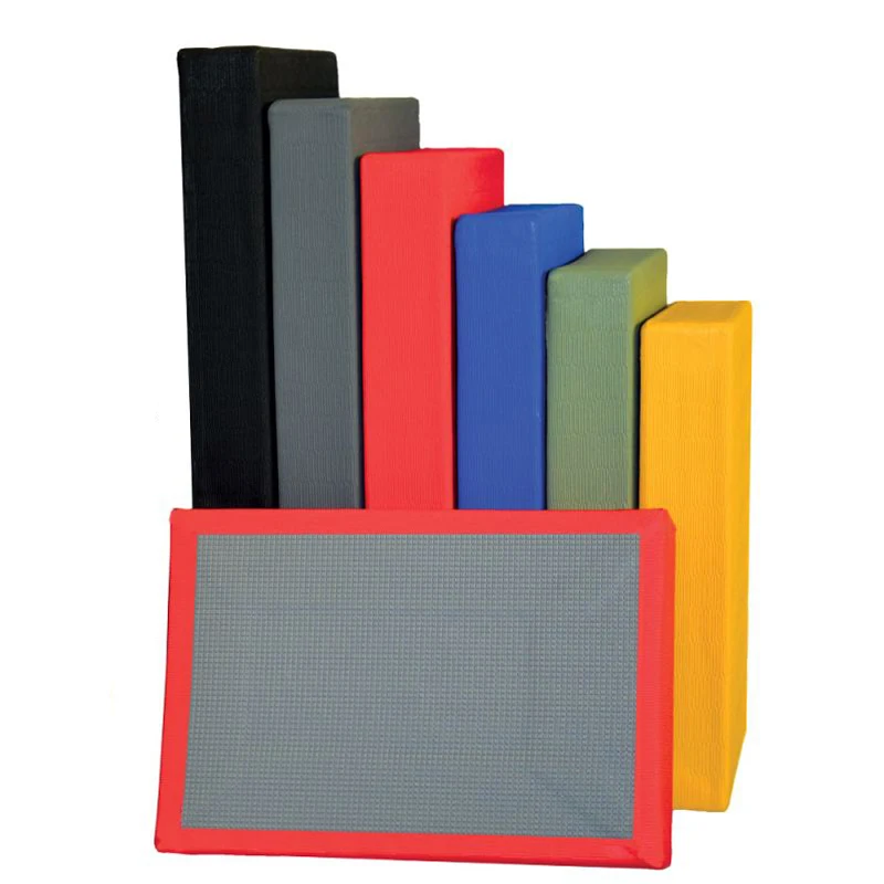 Professional MMA Mat Smooth Surface 200*100cm With Anti-slip Rubber Back