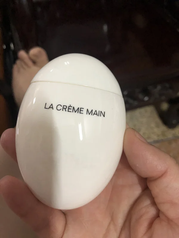 50ml Hand Cream LA CREME MAIN Smooth Soften Brighten Creams 1.7fl.oz LE LIFT Hands Treatment Protect Lotion Skin care Hands care
