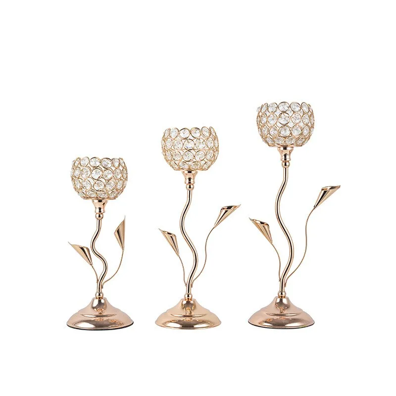 European Gold Crystal Candlestick Candle Holder Metal Centerpiece Home Decoration Candle Cup for Wedding Christmas Celebrations