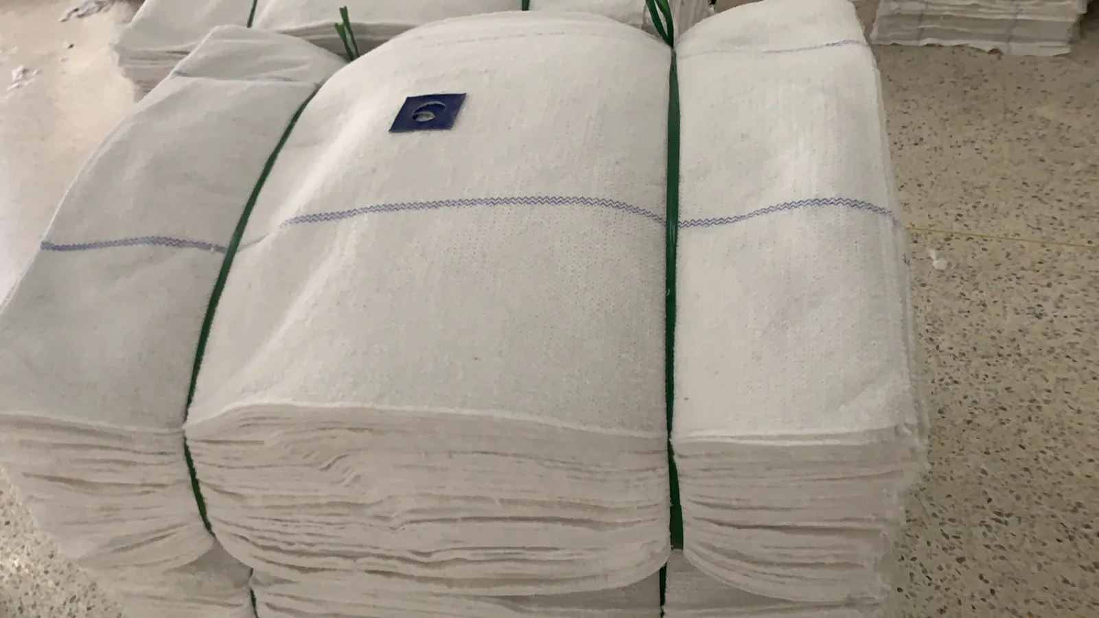 recycled 100% cotton floor wiping rags , absorbent cotton floor mop cleaning cloth