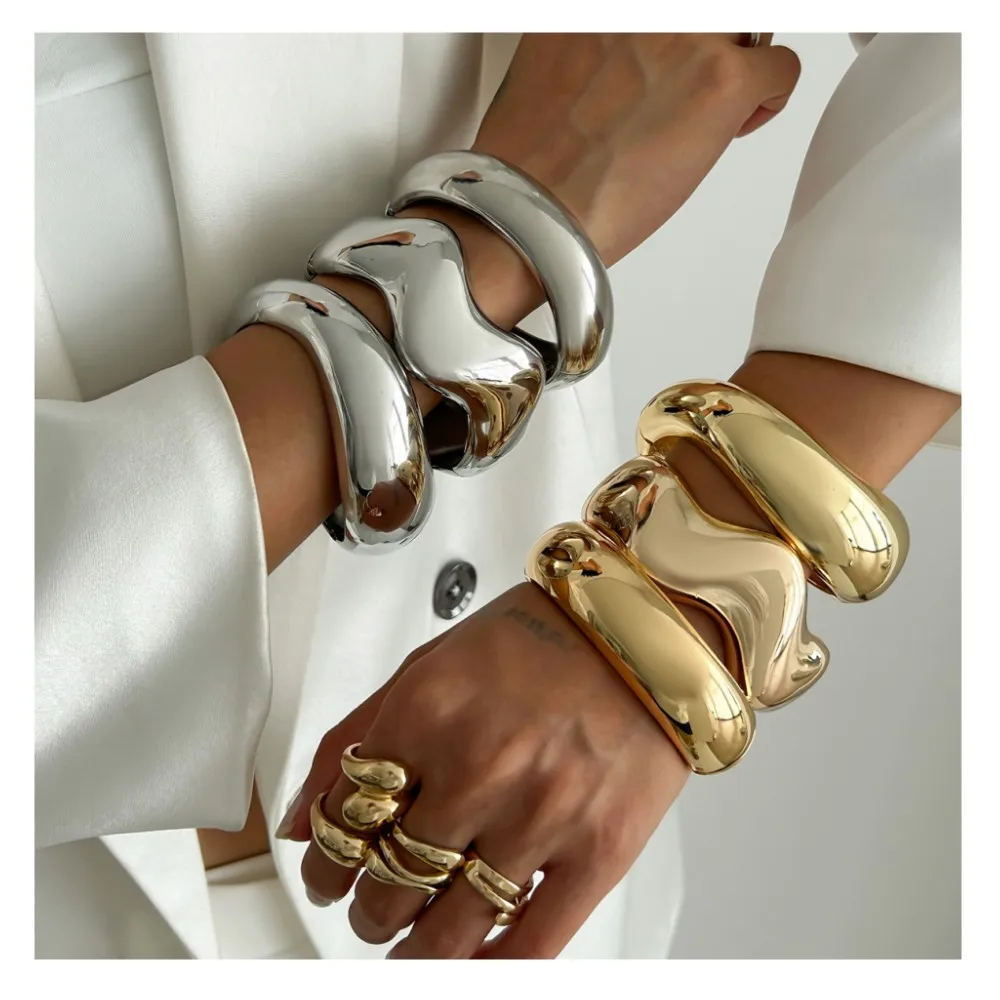 New Punk Gold Smooth Exaggeration Bangle  Geometric Feather Big Circle Bracelet For Women Jewelry