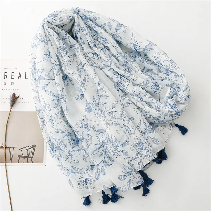 vendor arab Wome Attractive Muslim scarf Comfortable Color Polyester hijab russian