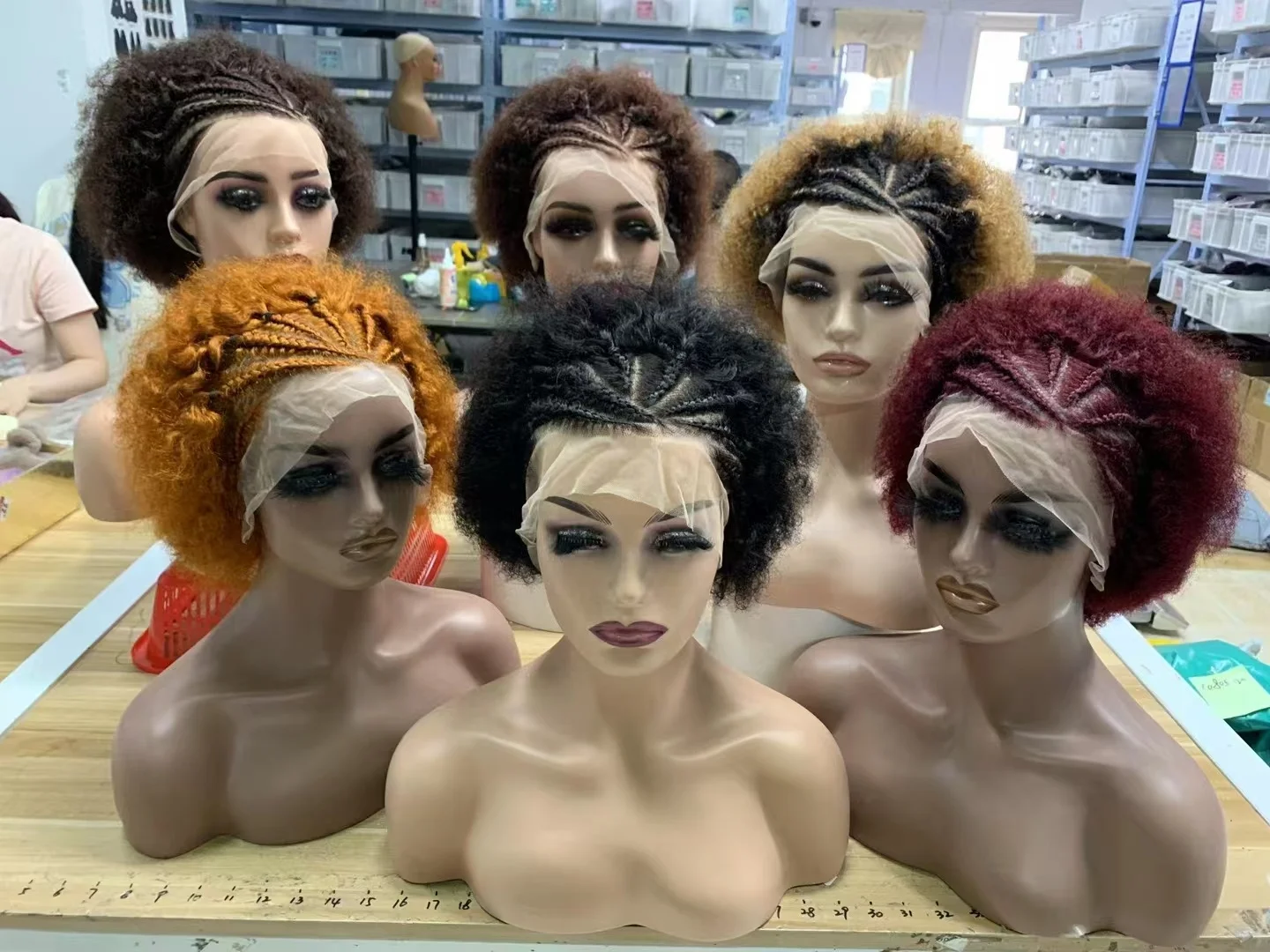 Dropshipping Wig Vendors 13X4 Transparent Lace Front Wig Short Afro Curly Pixie Cut Virgin Human Hair Pre-Plucked Wigs for Women