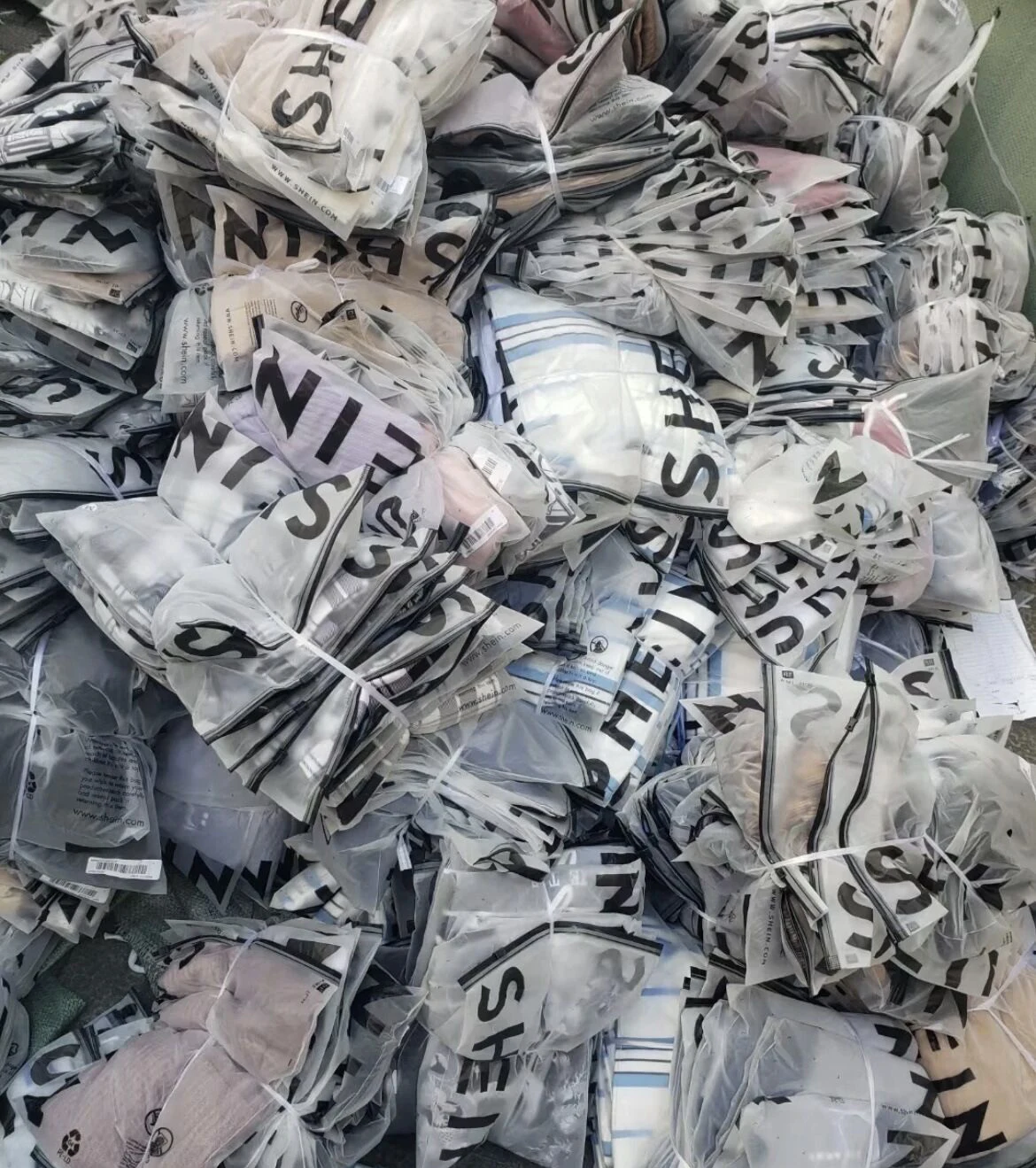 2021 New Amazon fashion Wholesale supplier hot sales  discount promotion shein plus women clothes bales dress