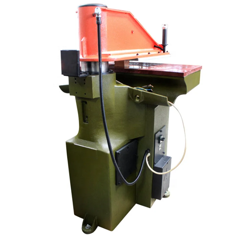 Гидравлическая машина для резки подошвы тапочек