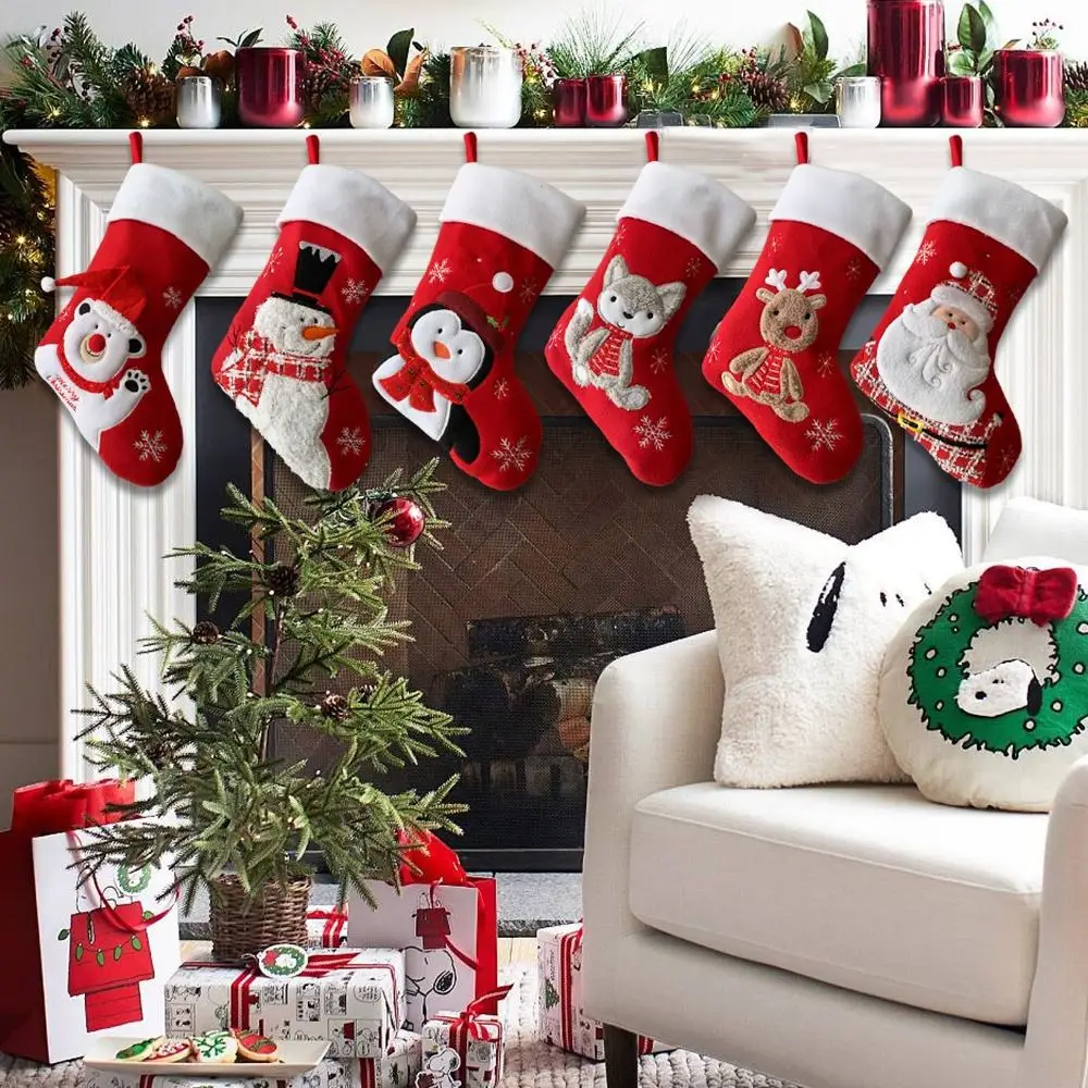 Custom Xmas Home Fireplace Decoration Cartoon Pattern Santa Claus Candy Bag Christmas Stocking For embroidery