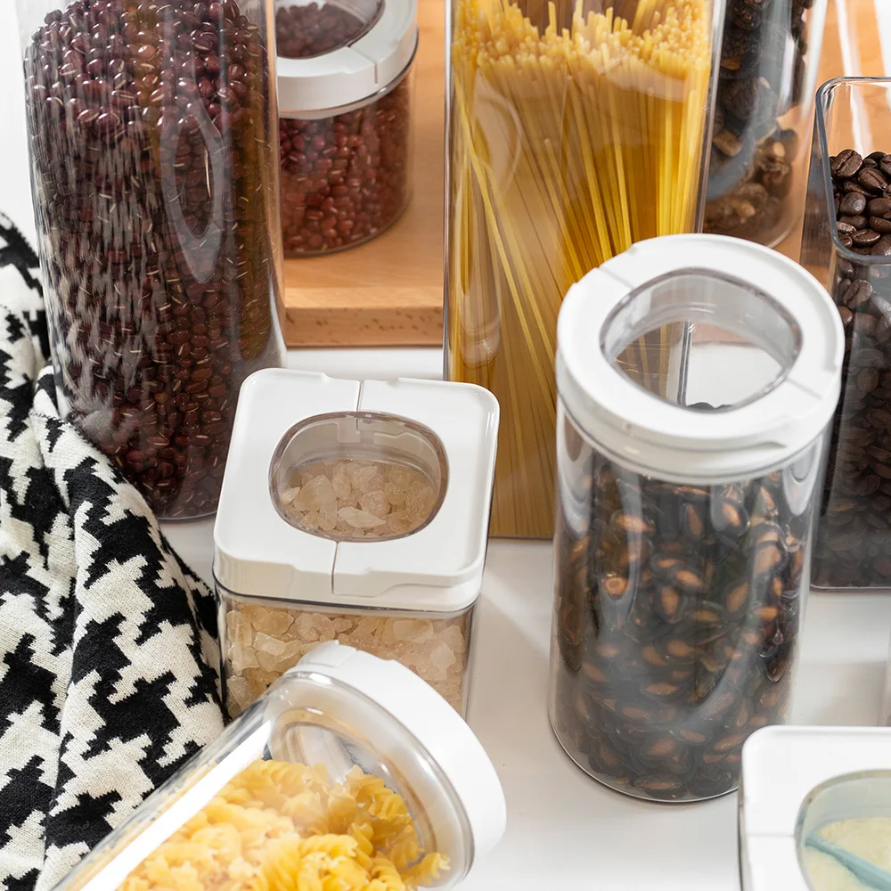 Amazon hot sale plastic kitchen food moisture-proof fresh non-toxic sealed cans with lid