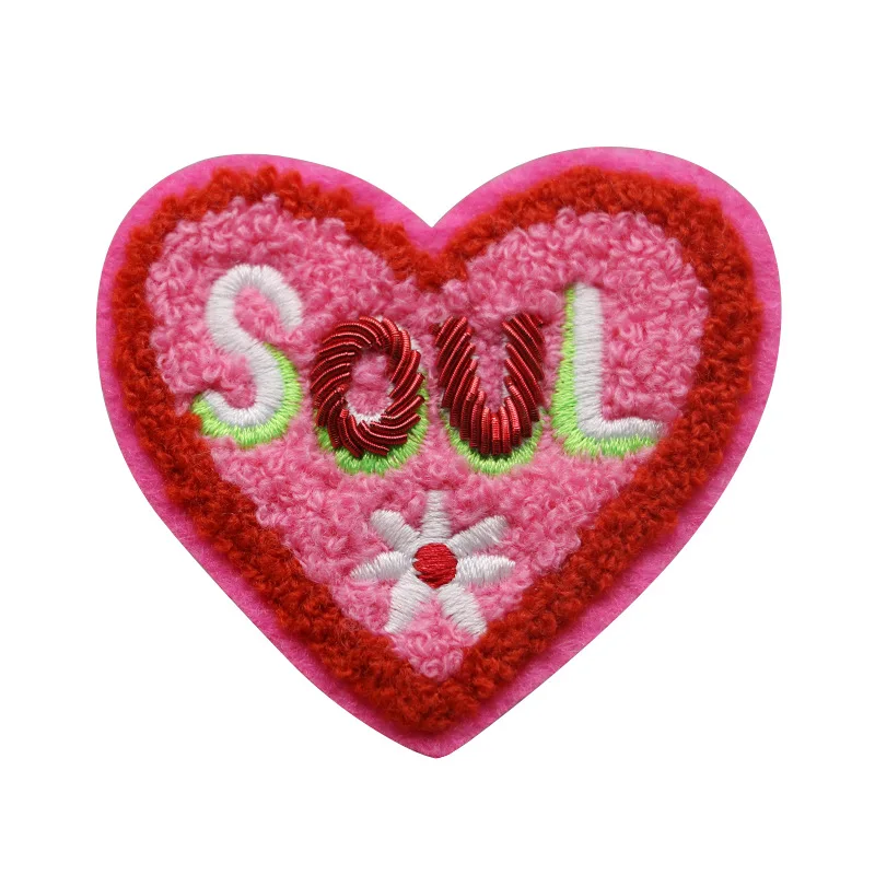 High Quality Factory Wholesale Price Custom Embroidery Heart Patches Badge for Clothing