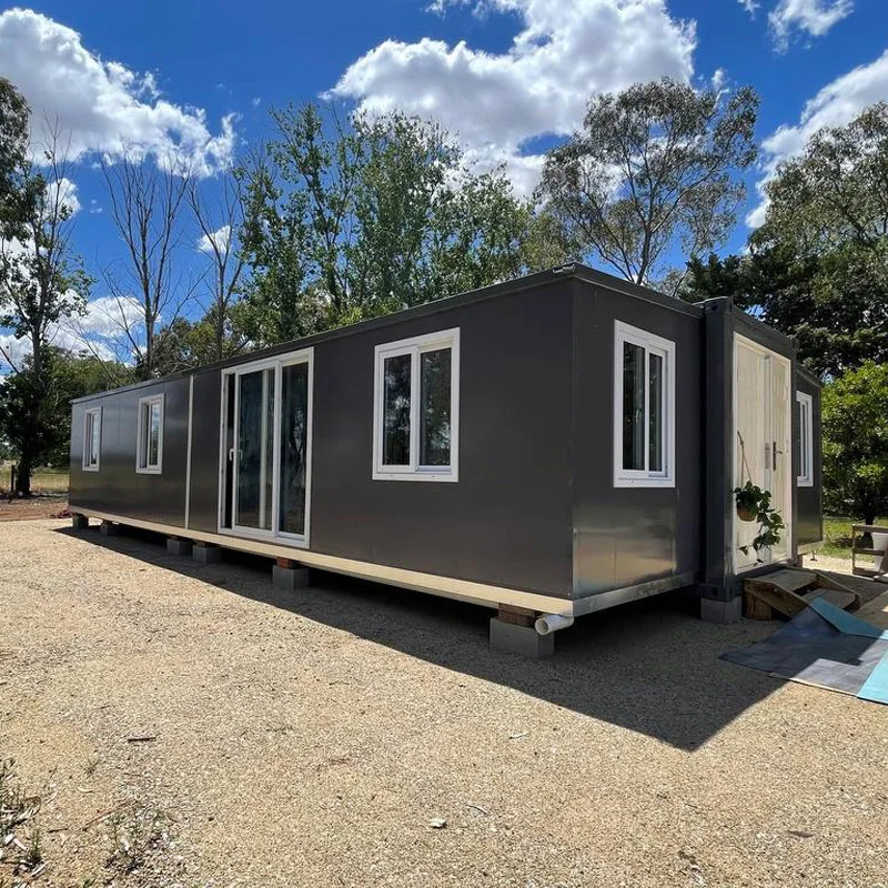 3 bedroom China 20ft luxury model house prefab modular homes expandable container houses