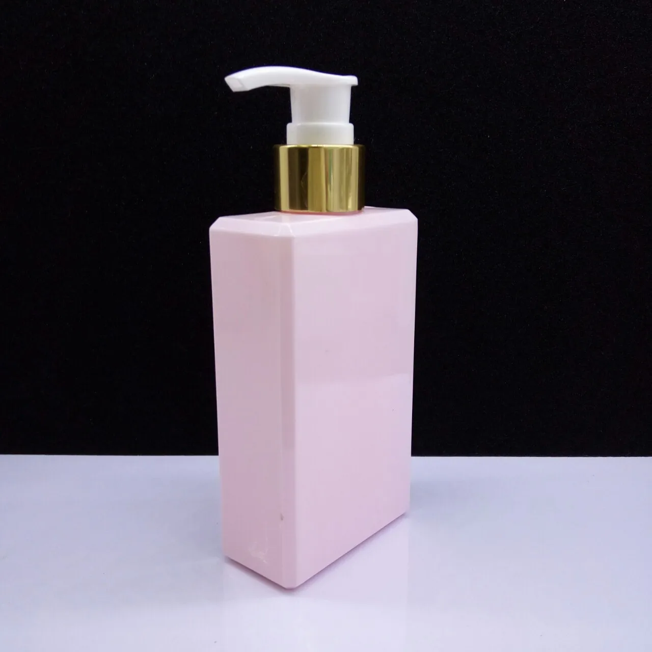 200ml PET Plastic Bottle With Lotion Pump
