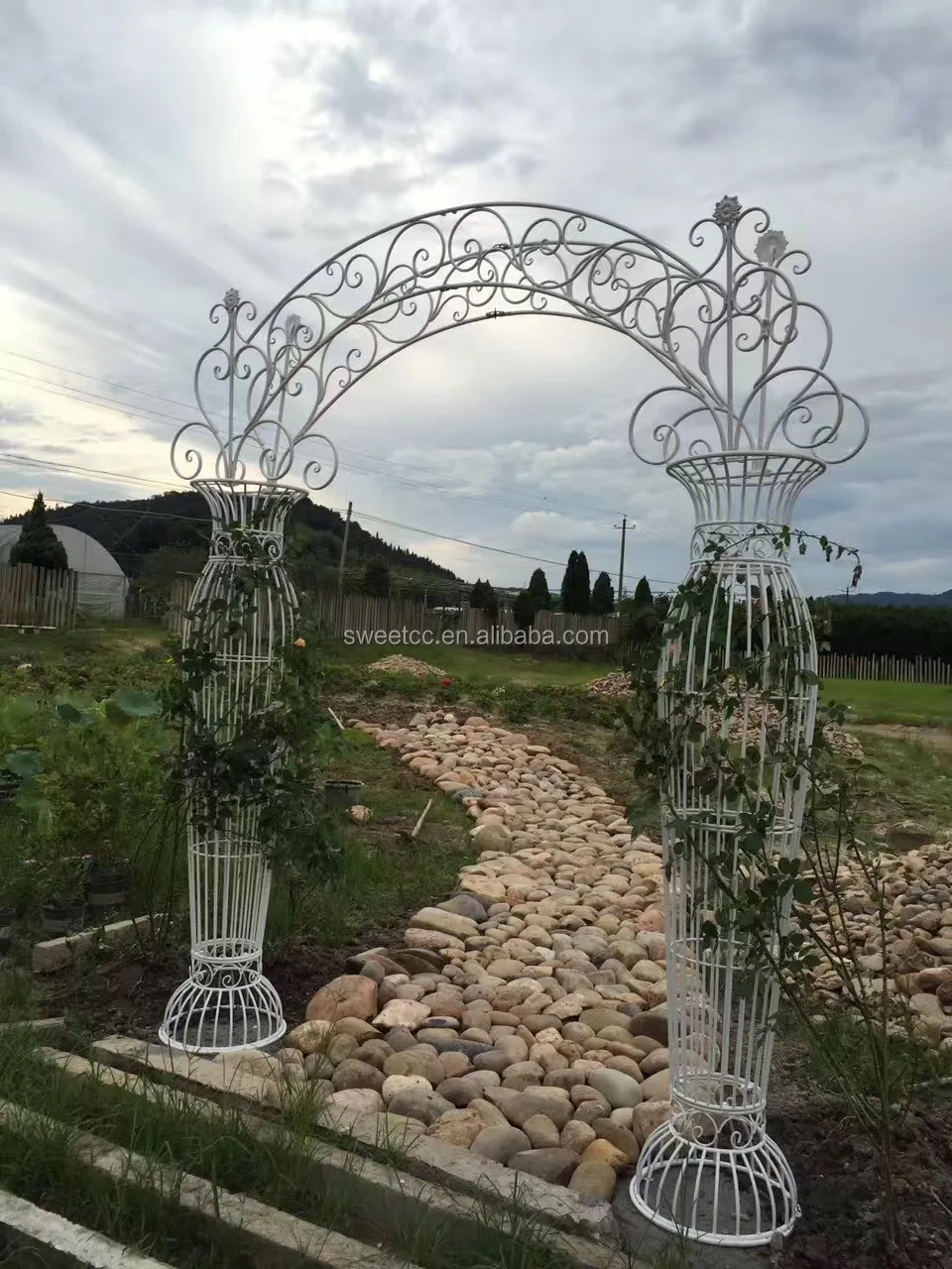 2019 hot sale outdoor gadern arch wedding decoration wedding metal backdrop arch for sale