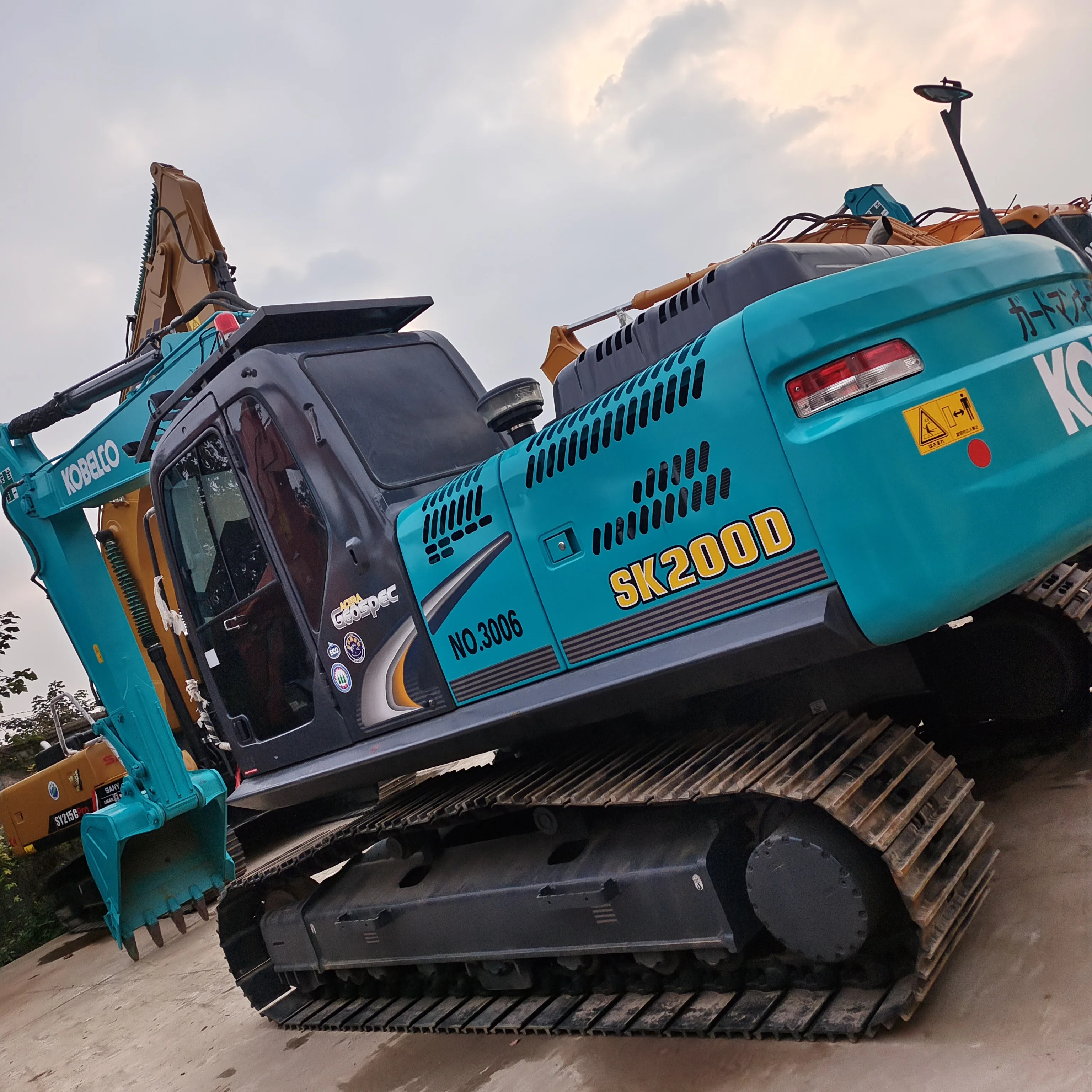 Экскаватор-экскаватор Kobelco SK200-8 SK200 оригинальный в Японии