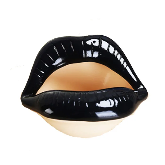 
black ceramic lips shaped cigar ashtray for women 