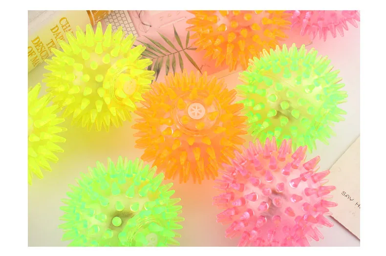 New Kids Toy 1PCS Flash Elastic Massage Ball Glowing Toys Flash LED Lights Stars Shine In Dark Toys Child