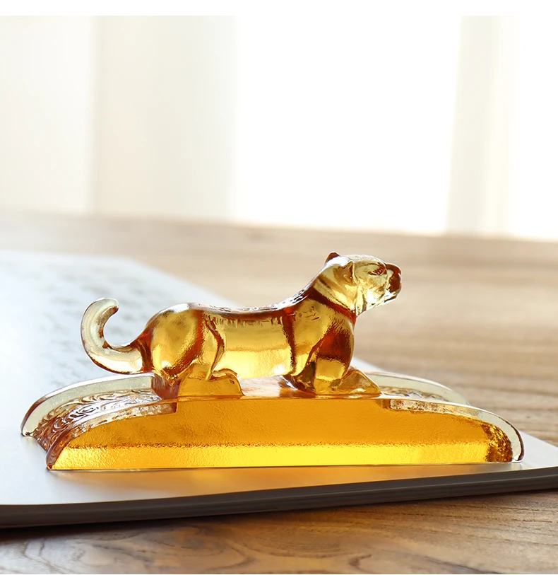 Customize Handmade Crystal  Glass tiger  figurine Study for Home & Office Decoration