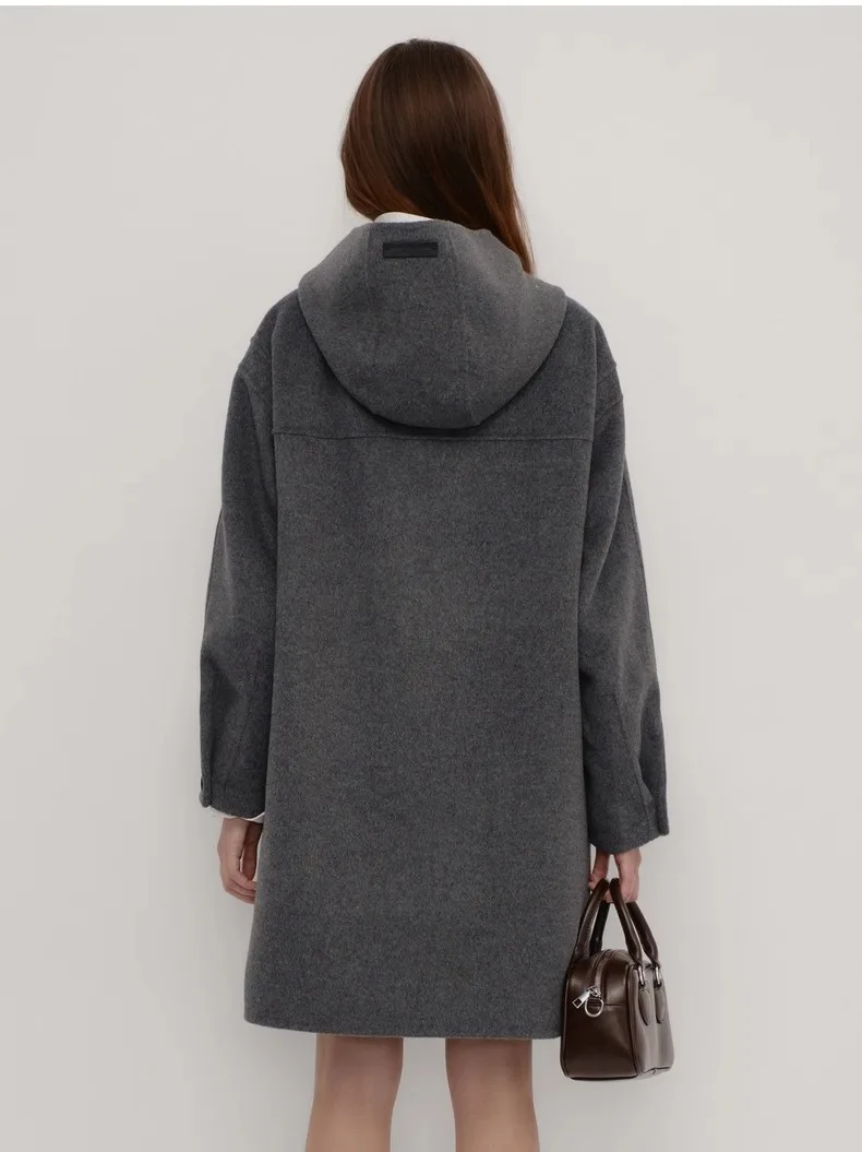 Women wool horn button mid-length woolen coat