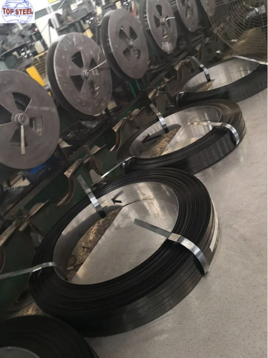 16mm 19 mm  22mm  25mm 32mm 38mm q235  black carbon steel strap band coated packaging 32mm x 0.8mm price per kg