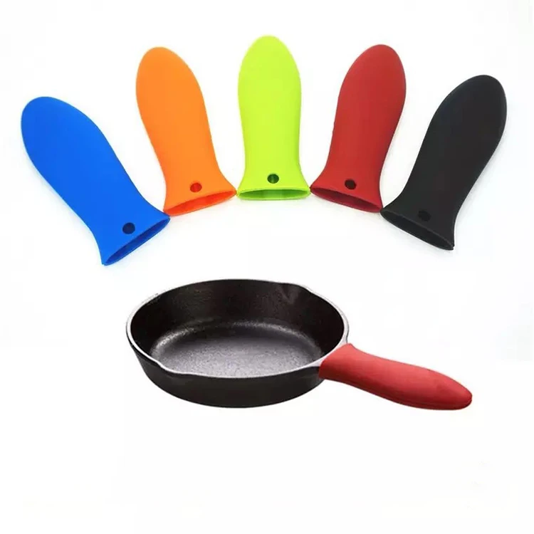 Heat Protecting Silicone Handle Cover, Non Slip Hot resistant Pot Holder Sleeves for Cast Iron Skillets and Metal Frying Pans