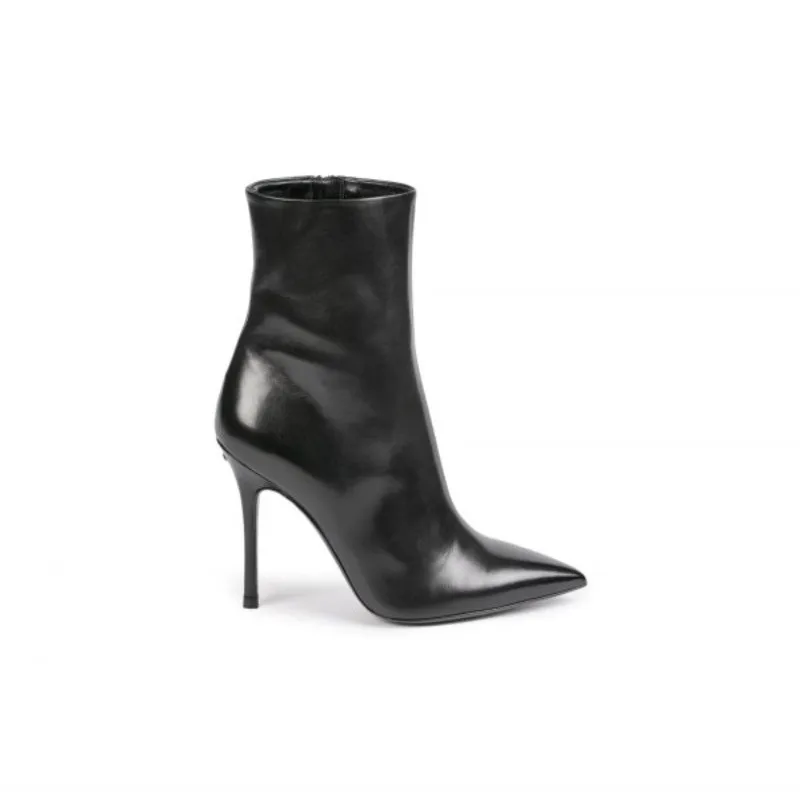 High Quality Genuine Leather Black Color Women Anke Boots Zip Closure Fashion Shoes For All Season Made In Italy
