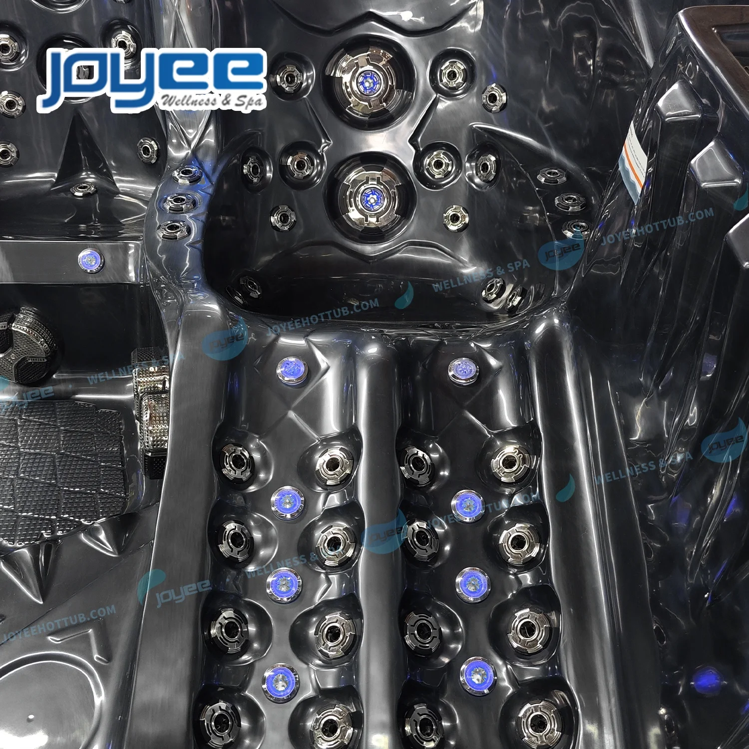 JOYEE Top 3 High Quality Outdoor Indoor Spa Tub Deluxe Five Persons Soaking Massage Body Spa Hot Tub