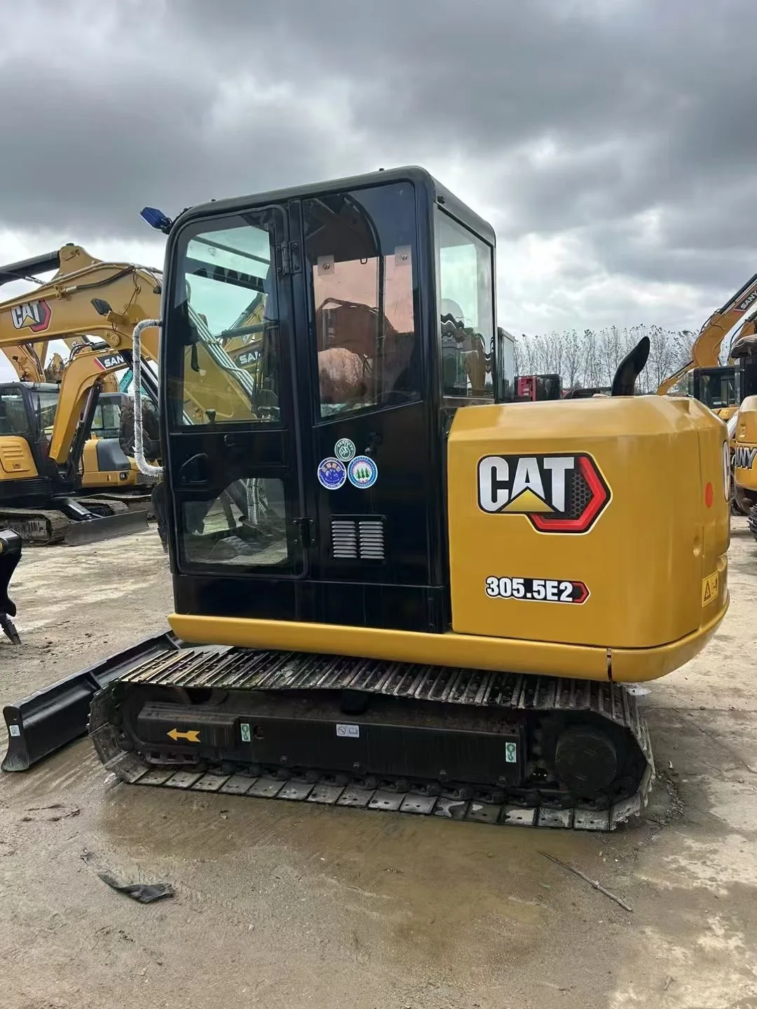 Hot Market Sale Originally Japan Brand CAT 305.5E2 Crawler Used Excavator 5.5 Ton  Mini Excavator Mini Loader With Cheap Price