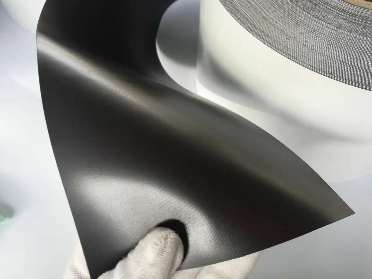 
No scratch Soft magnetic sheet material Magnetic material rubber magnet 