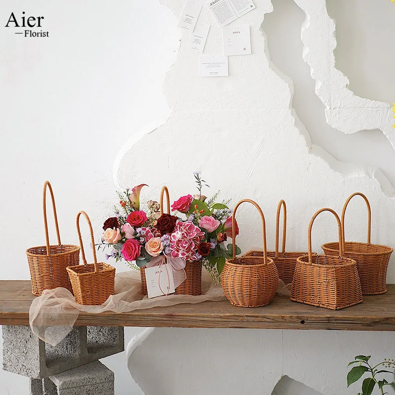 Aierflorist Flower Arrangement Basket Straw Wicker Hanging Flower Wicker Basket Gift Flower Arranging Basket