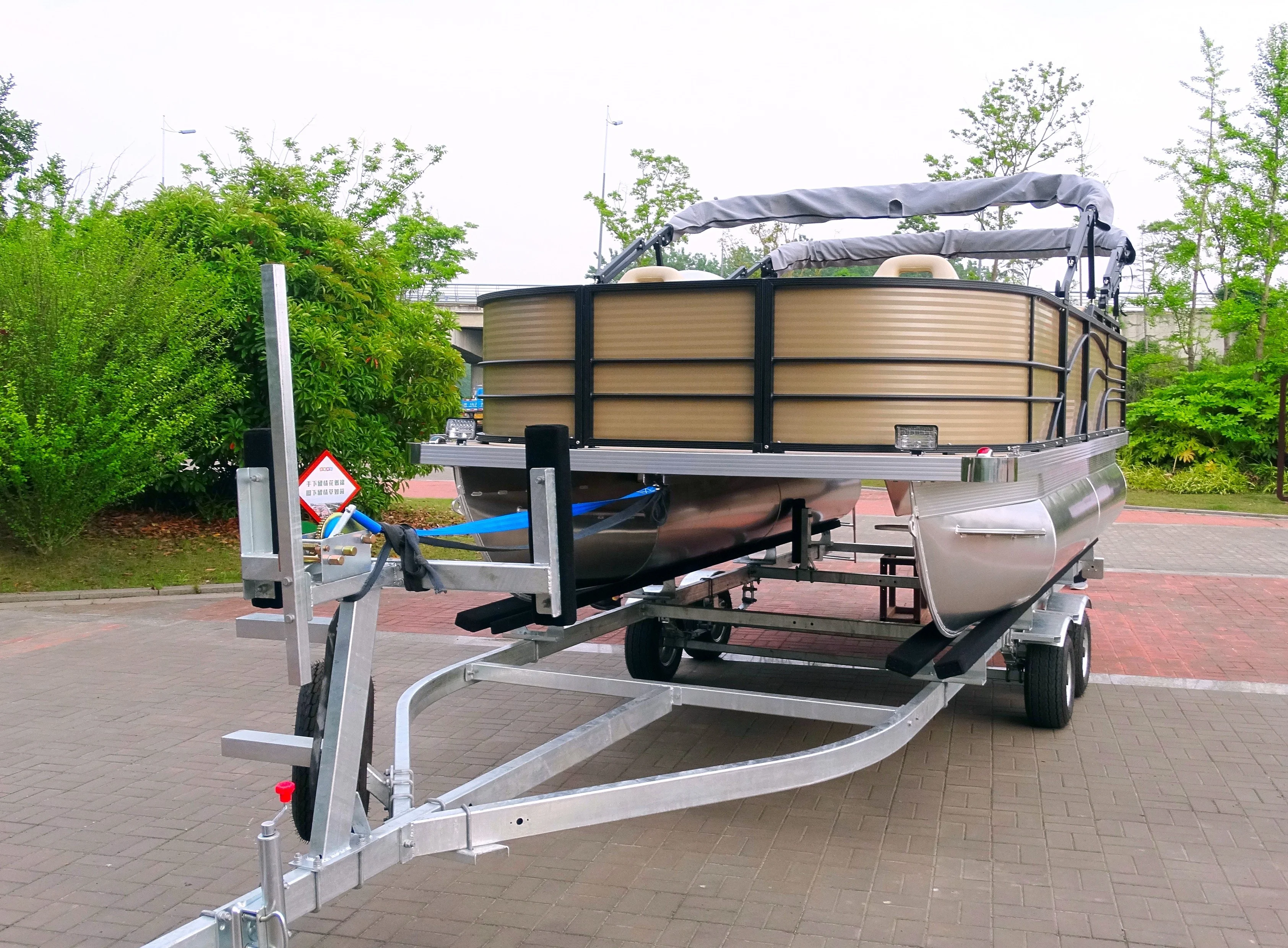  Best Recreational Floating Fiberglass Pontoon Fishing Boat For Sale With